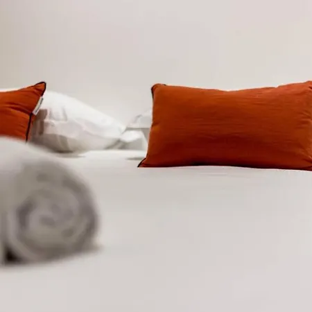 Calme Centre Ail Апартаменты